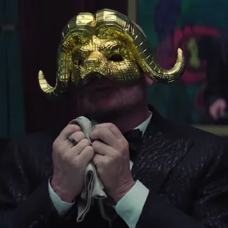 👑