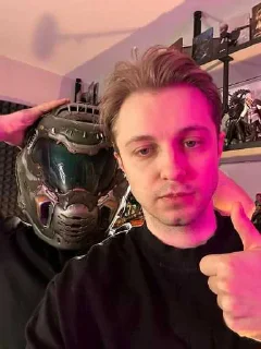 😘