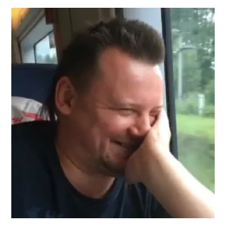 😂