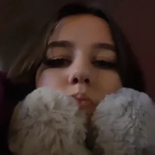 😞