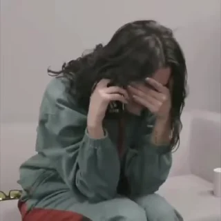 😥
