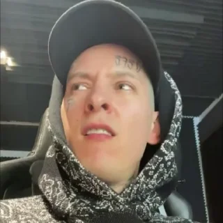 🤪