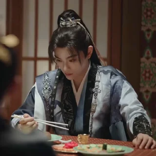 🪶