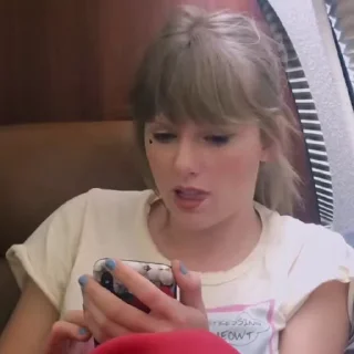 😐