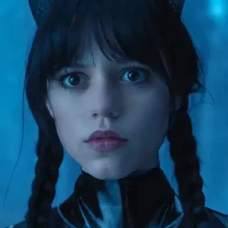 😳