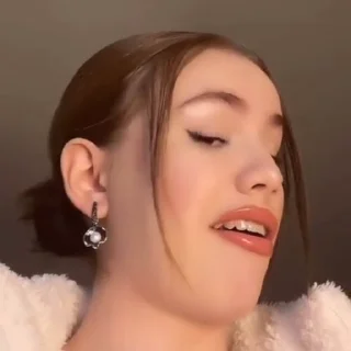 📸