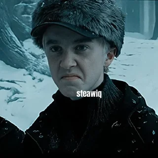 🥴