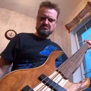 👊