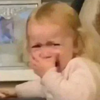 😭