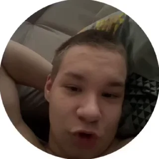 😴