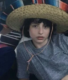 🤨