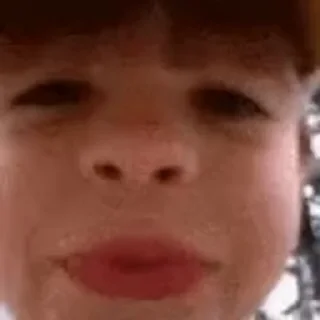 😑