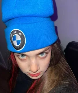 😶