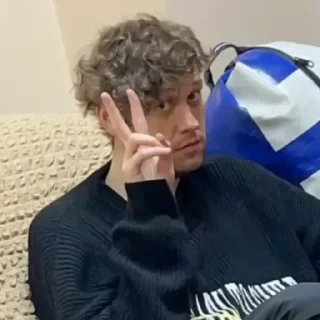 ✌