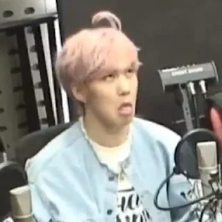 😛
