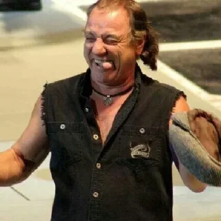 😝