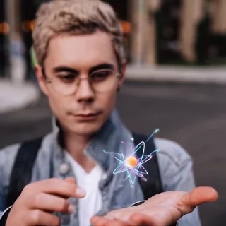 ⚛