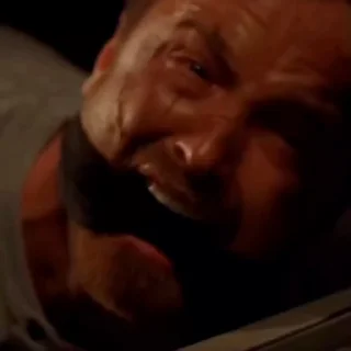 😭