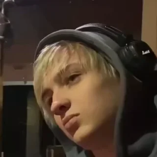 шайни :; @lilmuurr @lilmuurkka :: @fStikBot