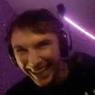 😂