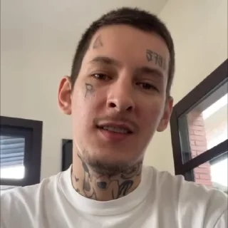 😁