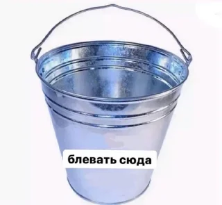 🤢