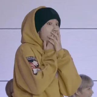 😱