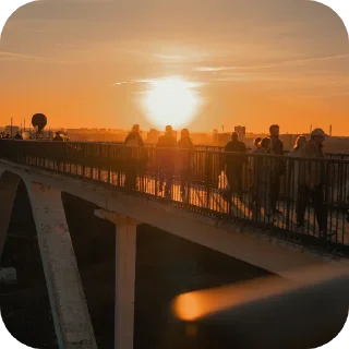 🌇