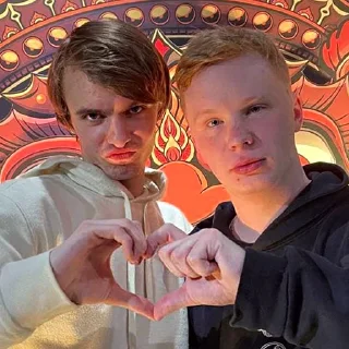 💗