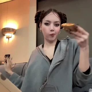 📸