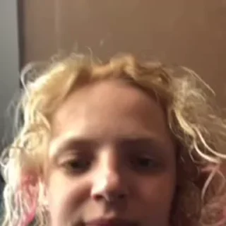 😶