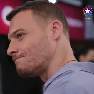 🤗