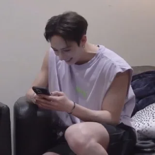 😋