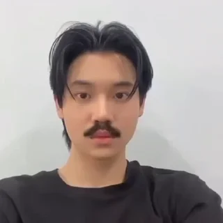 🤩