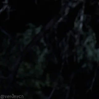 😈