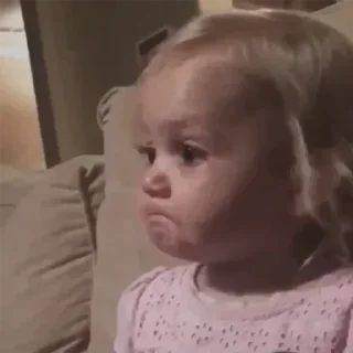 😠