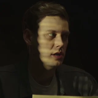 😔
