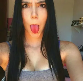 😝
