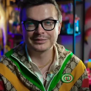 😝