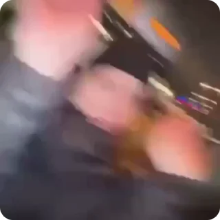 🕺