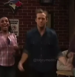 🕺