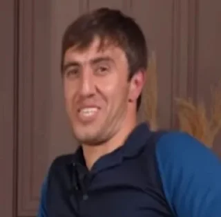 😁