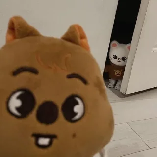 🤨