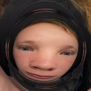 😐