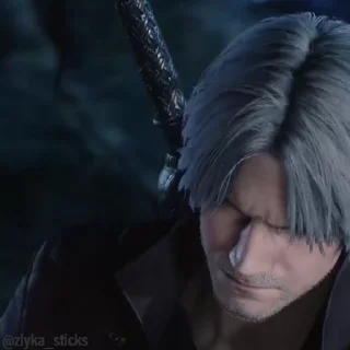 😠
