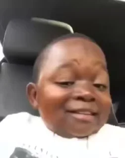 😘