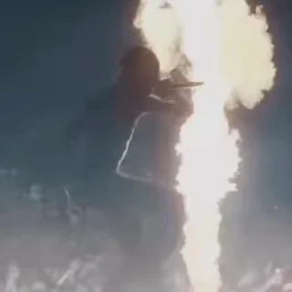 💥