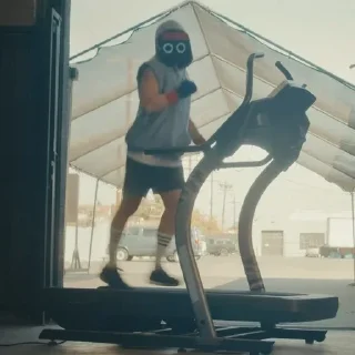 👤