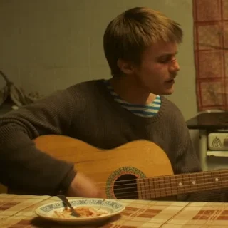 🎸