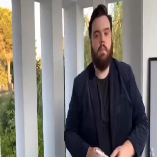 🤓